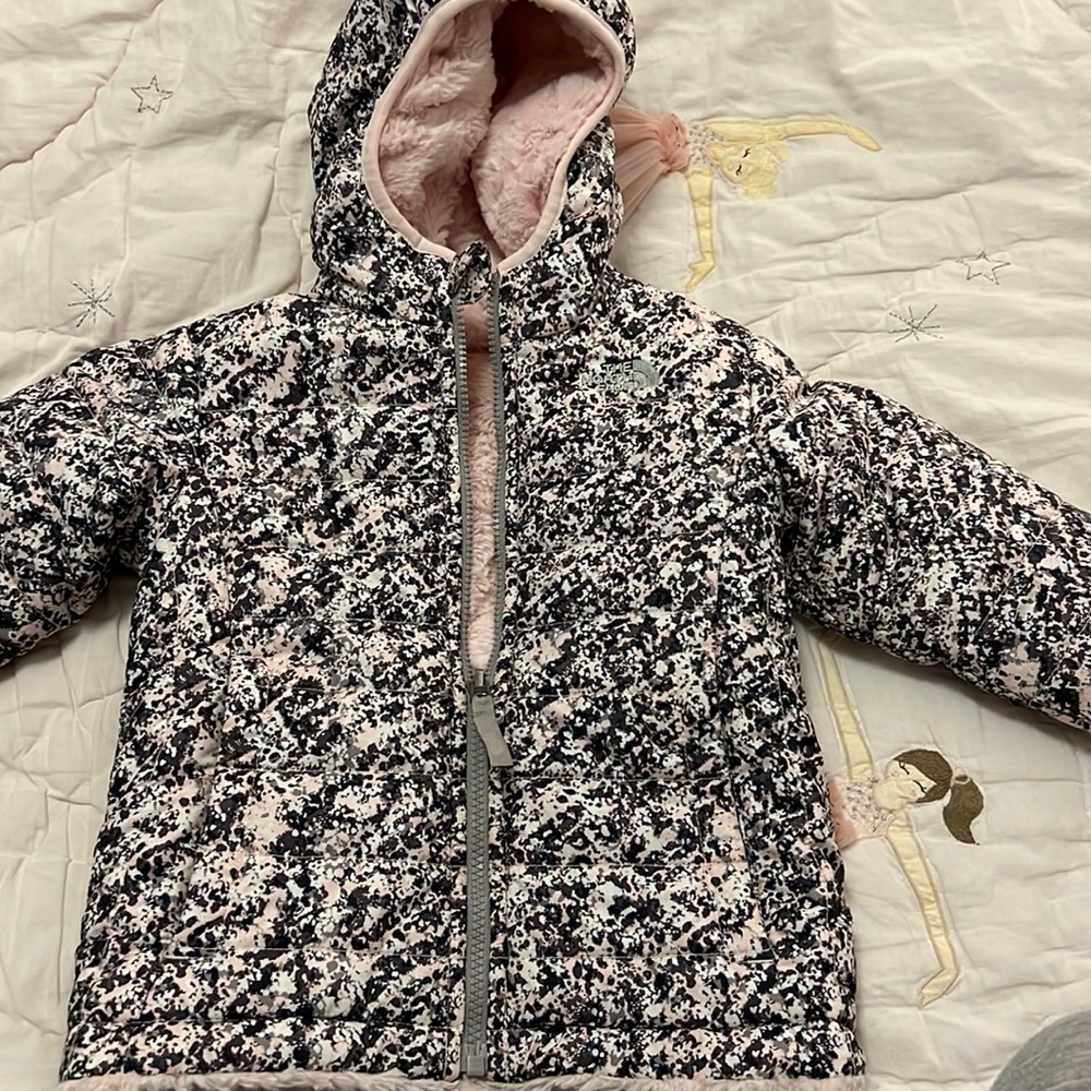 North face reversible jacket with hood size 4t